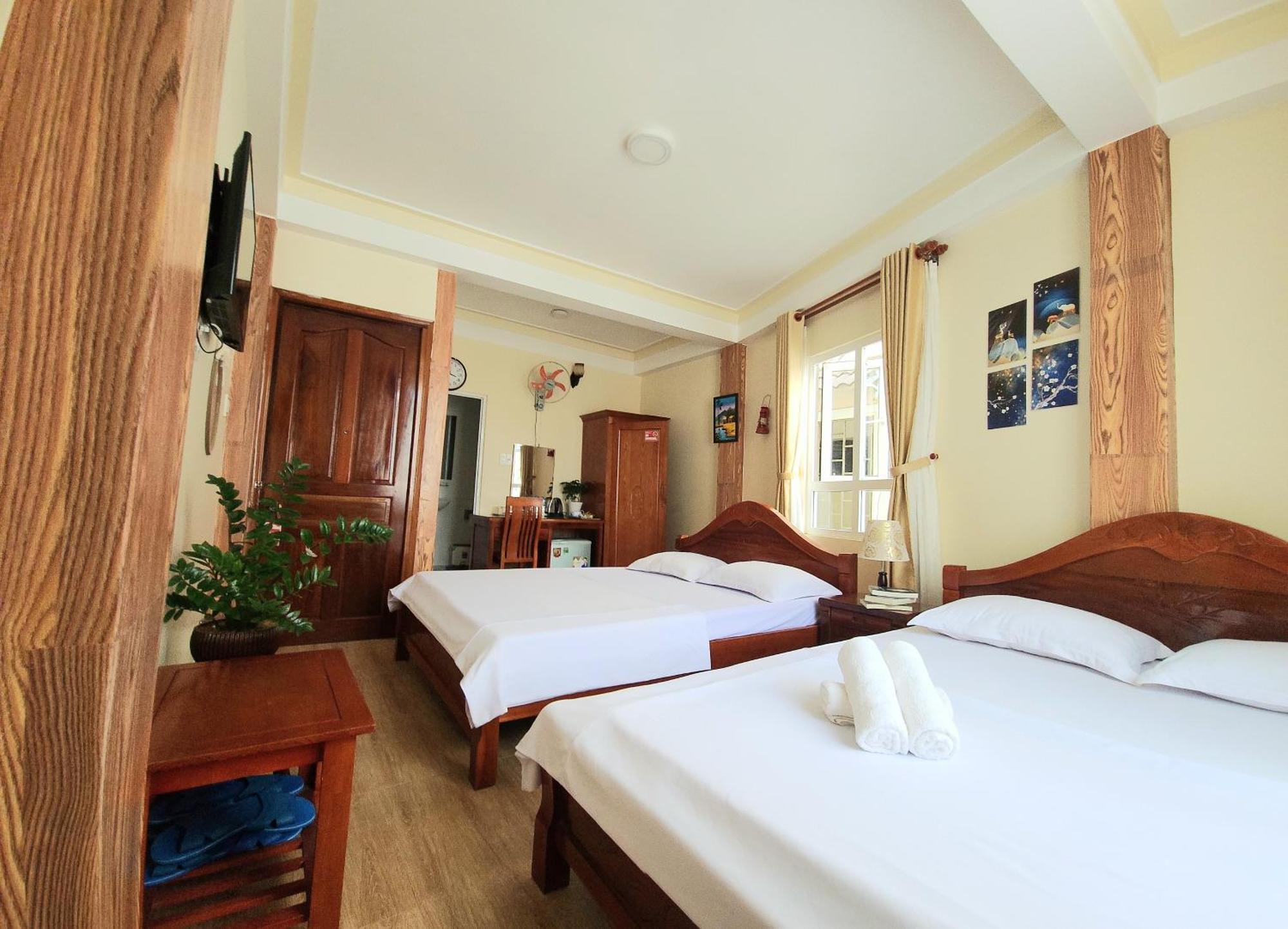Binh Dao Hotel - Khach San Ngay Trung Tam Gia Re Далат Экстерьер фото